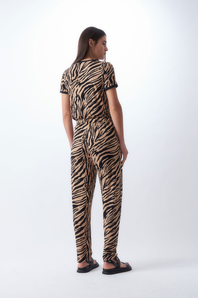 L145GBH9 BLUSA ESCOTE BASE ANIMAL PRINT