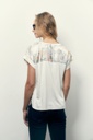 L150GBH3 BLUSA ESCOTE BASE ESTAMPADO FLORAL