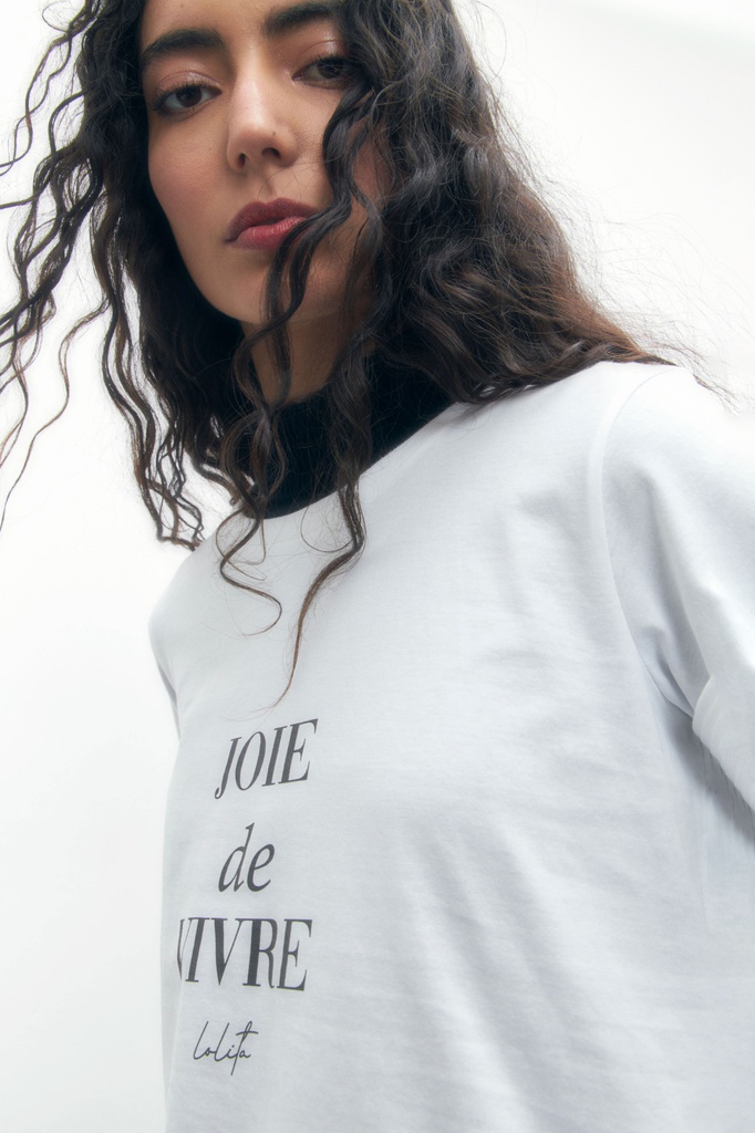 L152GTH2 REMERA ESTAMPADA JOIE DE VIVRE