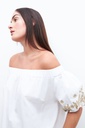 L160GBH10 BLUSA BARDOT CON BORDADOS
