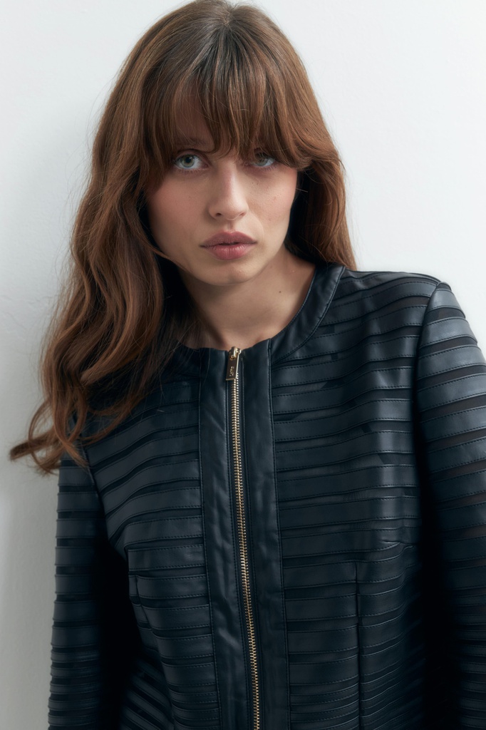 L155GOJ1 CHAQUETA ECO CUERO CON TUL