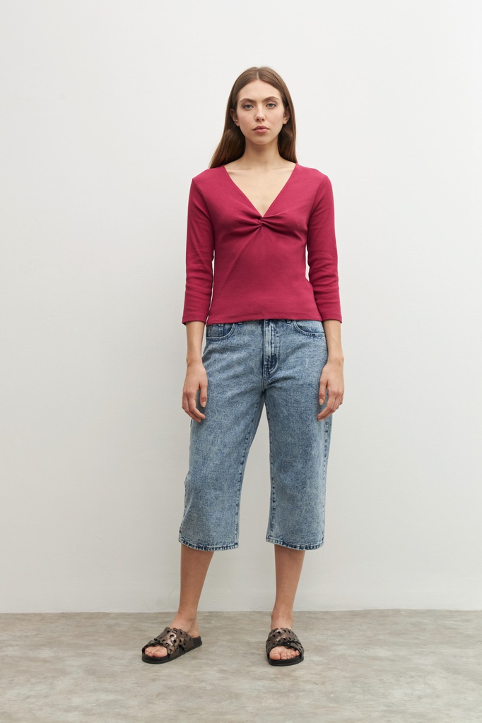 L155GTT3 REMERA ESCOTE EN V CON NUDO