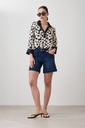 L167GBT10 BLUSA CON ESTAMPA MARGARITAS