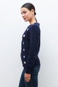 L163GKS1 SWEATER CON BORDADO FLORAL