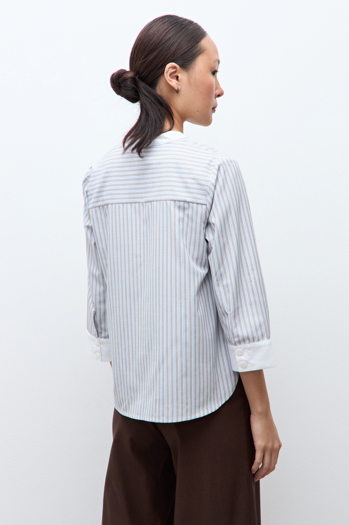 L171GBT1 BLUSA RAYADA