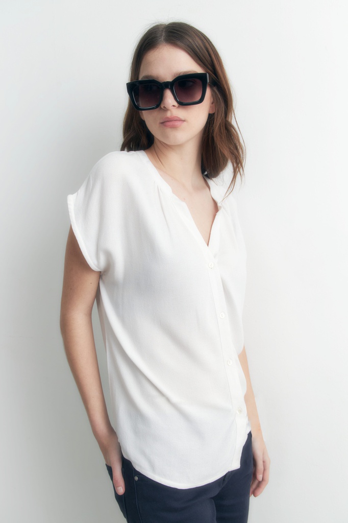 L157GBH8 BLUSA CON BOTONES