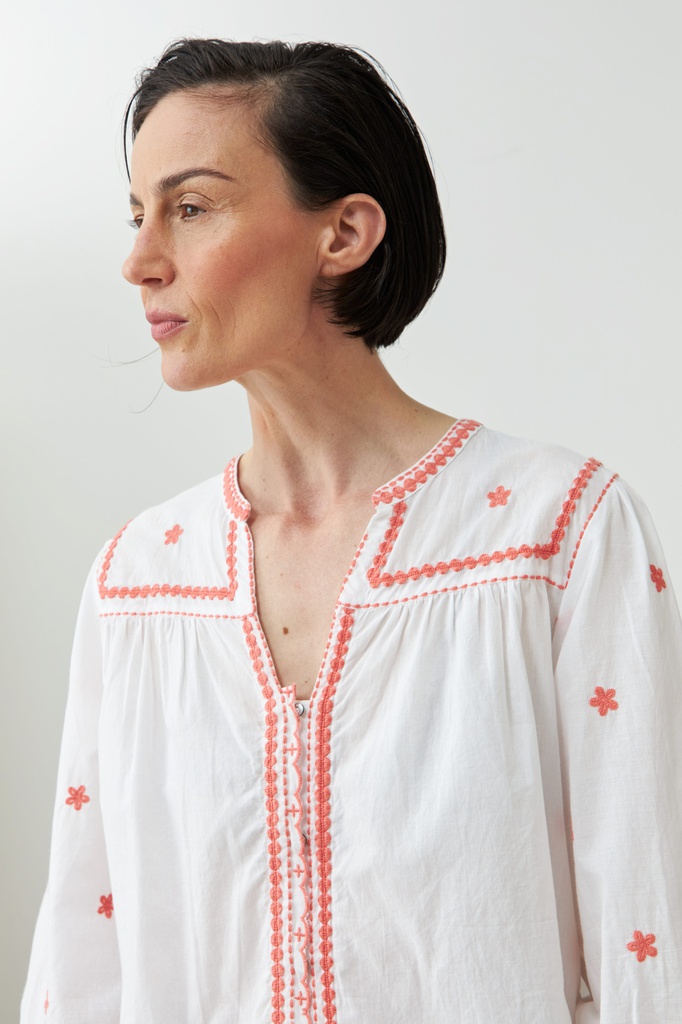 L168GBL3 BLUSA BOHO CON BORDADOS