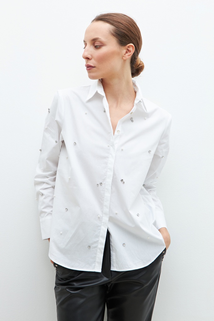 L162GBL4 CAMISA CON STRASS Y PERLAS