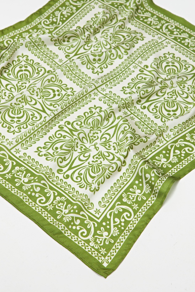 L160ATN6 PAÑUELO ESTAMPADO FLORAL GEOMETRICO