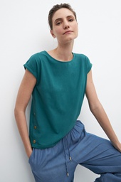 L157GTH3 REMERA CON BOTONES LATERALES